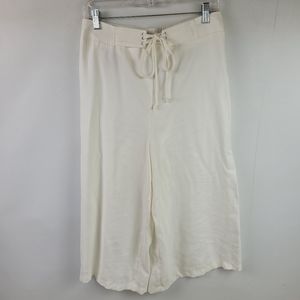 --SOLD---BCBG Wide Leg Culottes Crop Pant Pull On Medium
